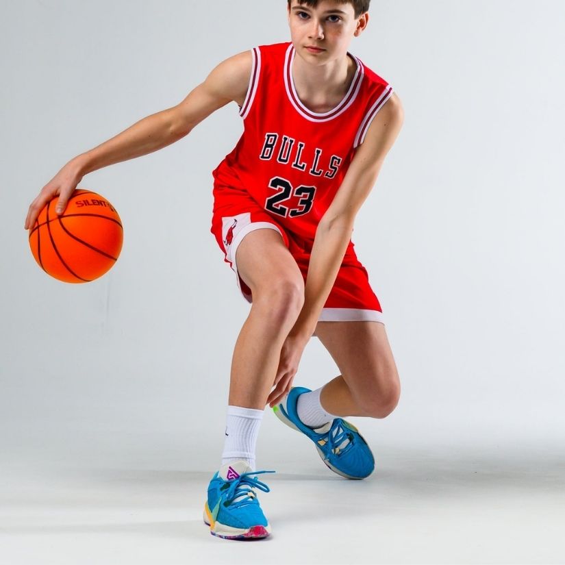Silent basketball